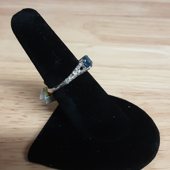 #465~14K GOLD Blue Sapphire with appraisal - Picture 2 of 4